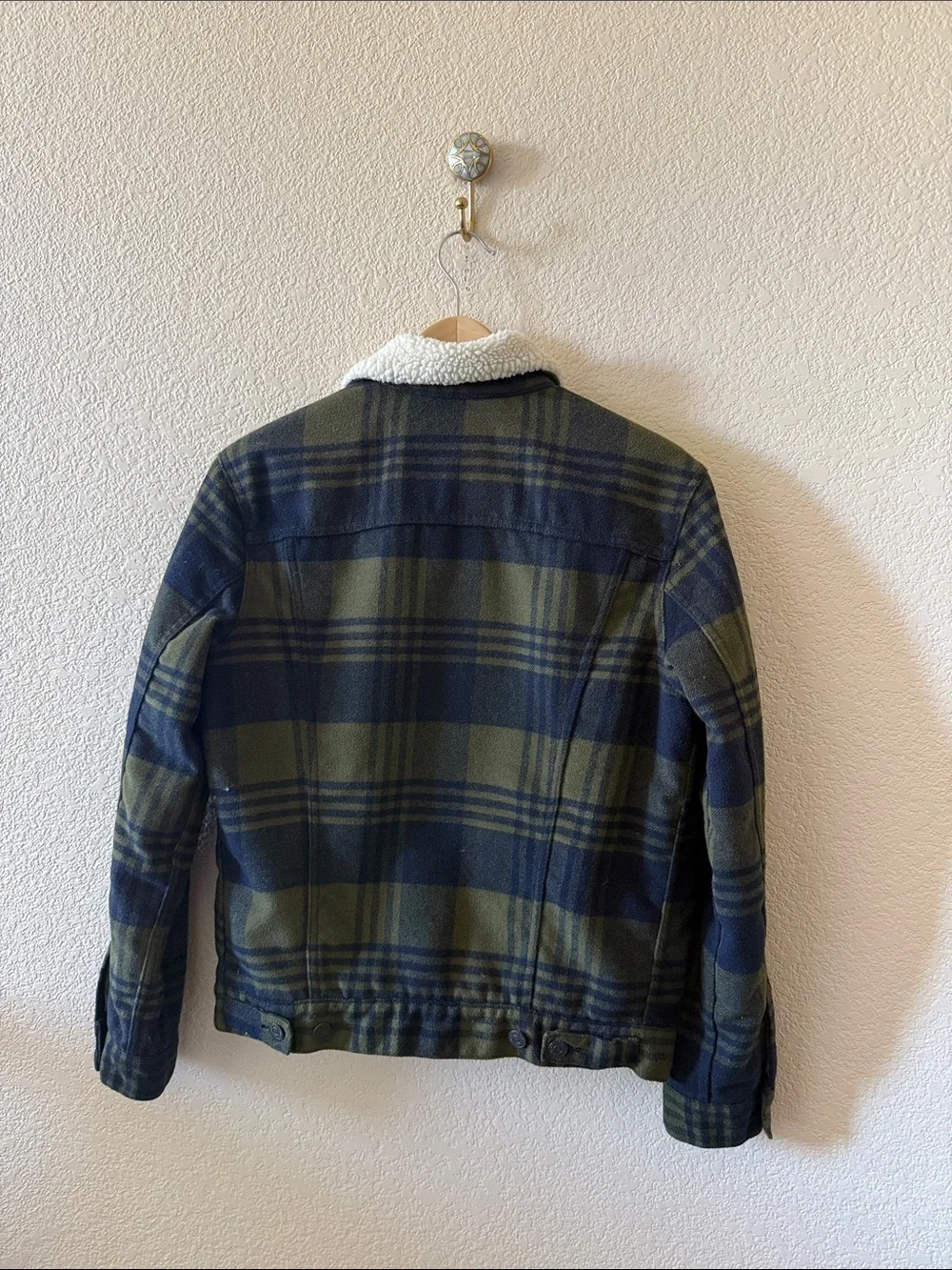 Levis stylish olive